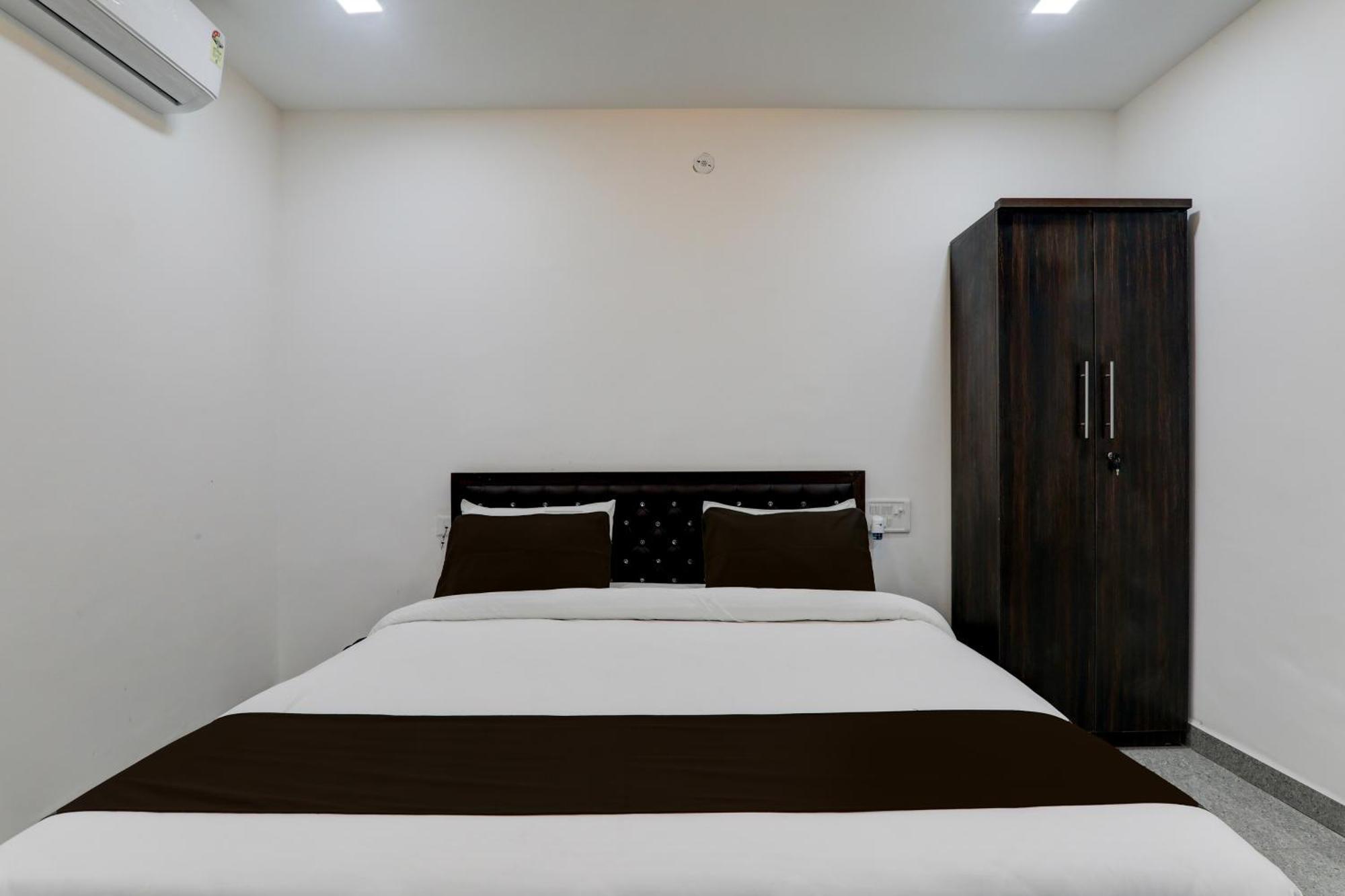 Super Hotel O Flagship Hotel Mk Palace Lucknow Exteriör bild