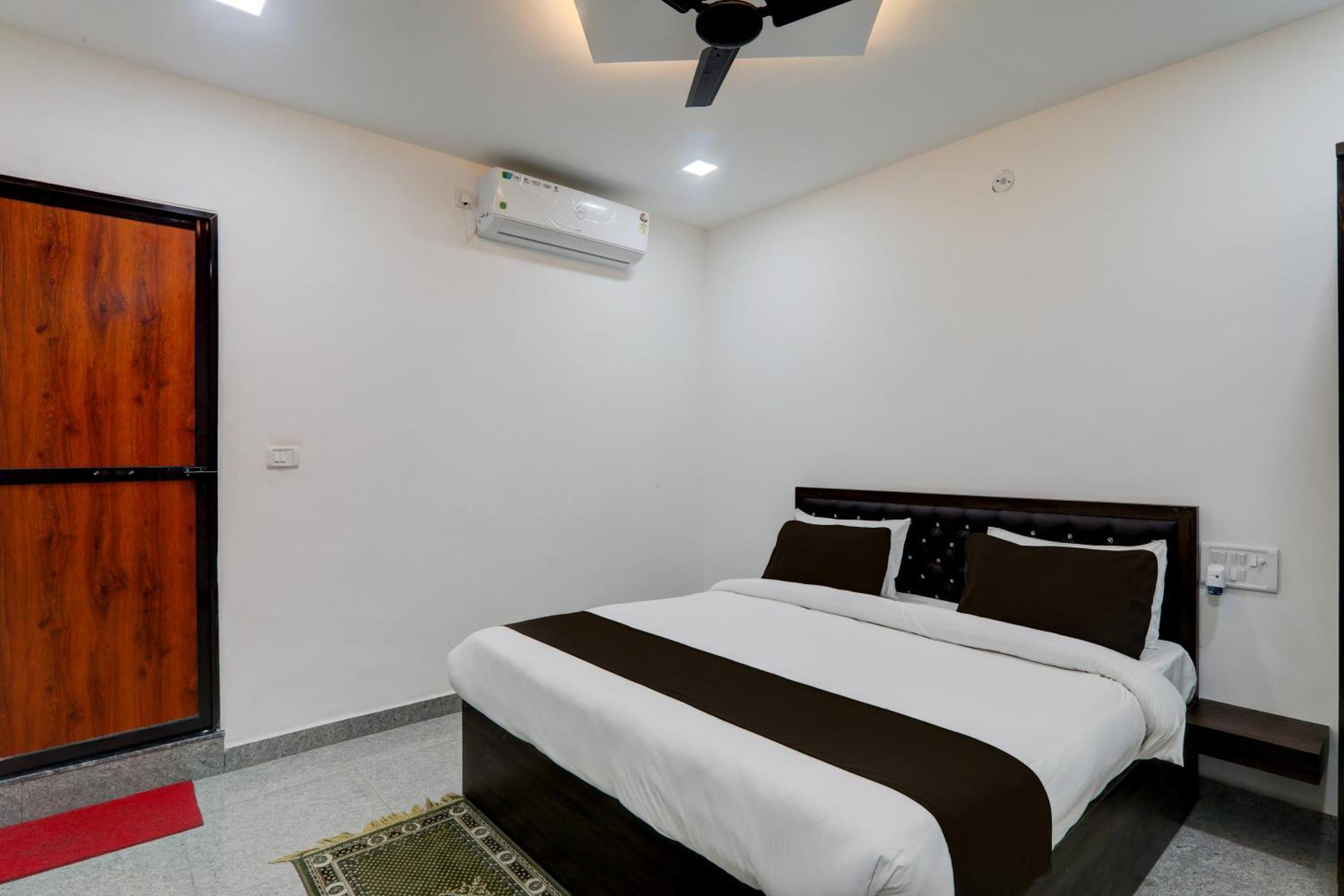 Super Hotel O Flagship Hotel Mk Palace Lucknow Exteriör bild