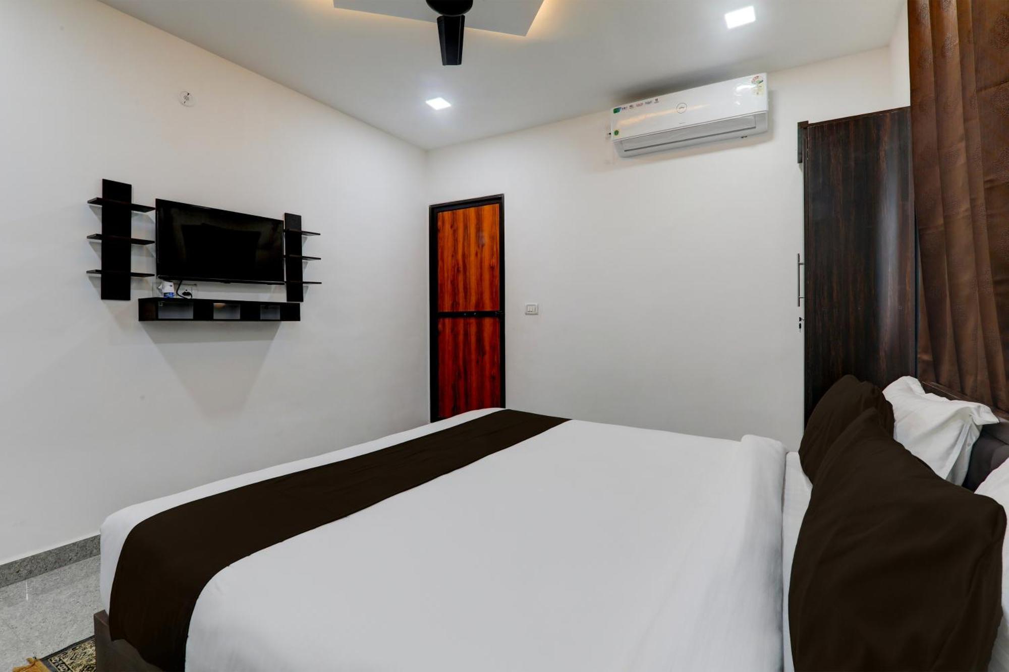Super Hotel O Flagship Hotel Mk Palace Lucknow Exteriör bild